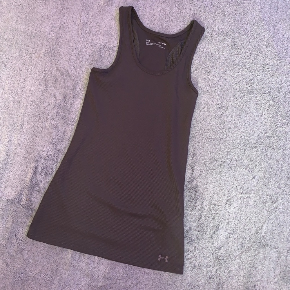 ✨Under Armour Racer Back Workout Tank Top in Gray